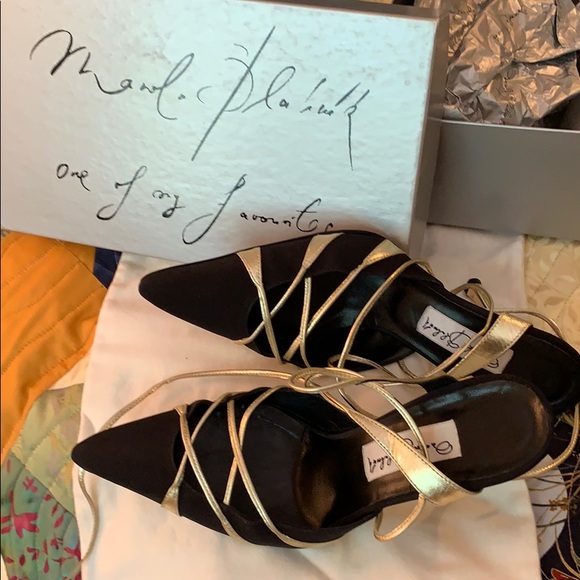Manolo Blahnik Shoes - Manolo Blahnik black snd gold high heels
